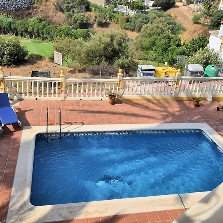 Andalusian Near * מיחאס